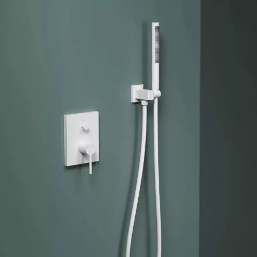 AREZZO design ELEGANT Falsík alatti zuhanyszett falon belüli egységgel, matt fehér