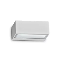 kültéri fali lámpa fehér színű vázzal és fém testtel kerti használatra ideal-lux-115351 - moretti.hu